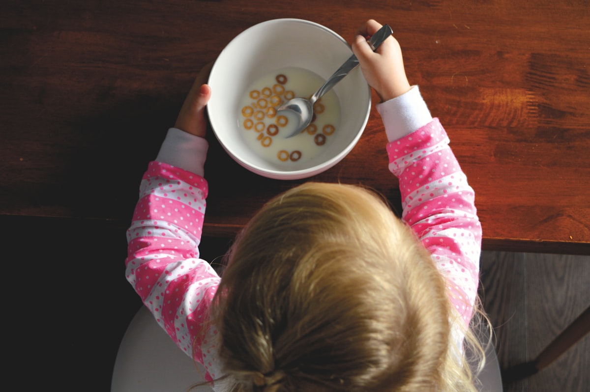 Pediatric nutrition consultation discussion with family